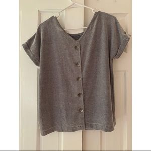 button back short sleeved top